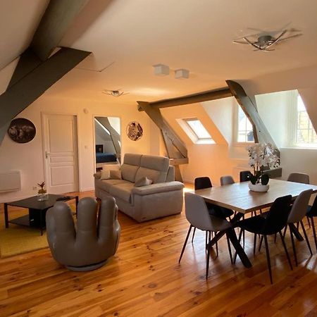 סוואסון Appartement T3 En Plein Coeur Du Centre-Ville מראה חיצוני תמונה